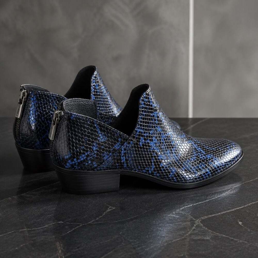 Kaari Blue Black and Blue Snake Embossed Ankle Booties Size 6.5